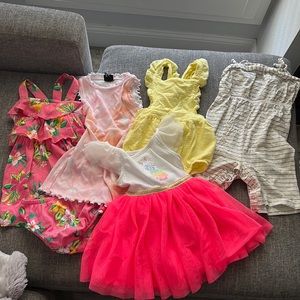 5 outfits / sets for 12mo old